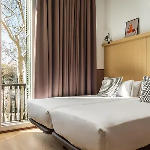 https://pillow-ramblas.catalonia-hotels.com